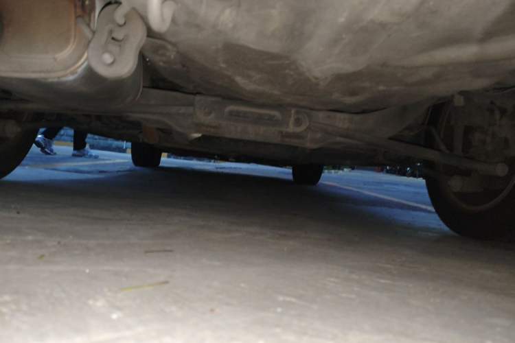 Used Buick Excelle 2011 1.6 LE-AT Chassis Rear