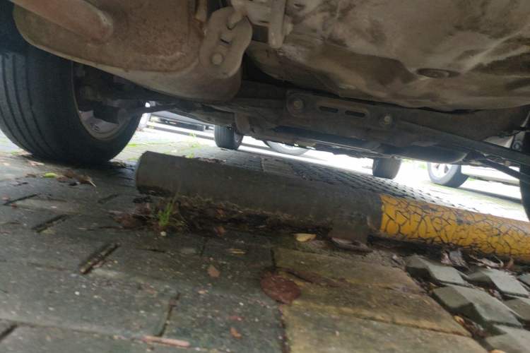 Used Buick Excelle 2011 1.6 LE-AT Chassis Rear