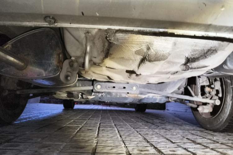 Used Buick Excelle 2011 1.6LX-AT Chassis Rear