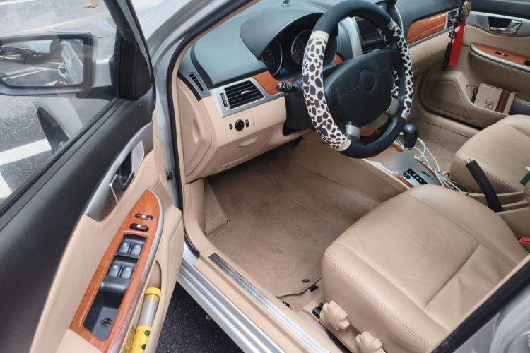 Used Buick Excelle 2011 1.6 LE-AT Driver Seat