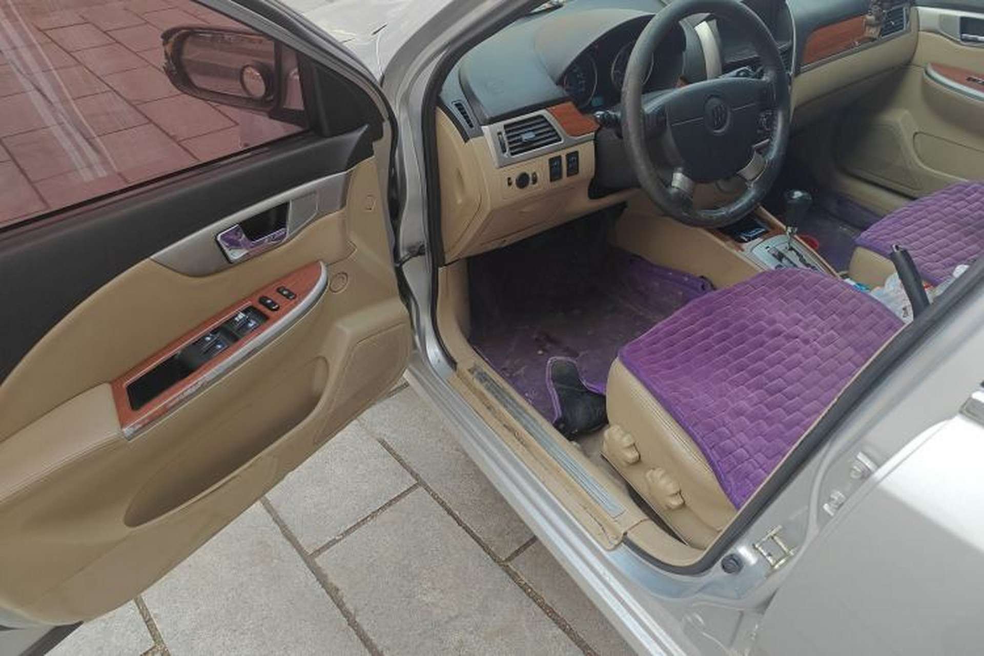 Used Buick Excelle 2011 1.6 LE-AT Driver Seat
