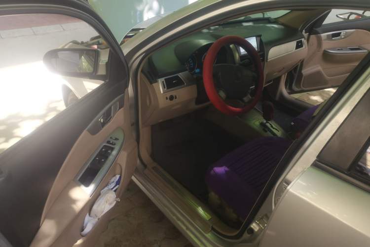 Used Buick Excelle 2011 1.6LX-AT Driver Seat