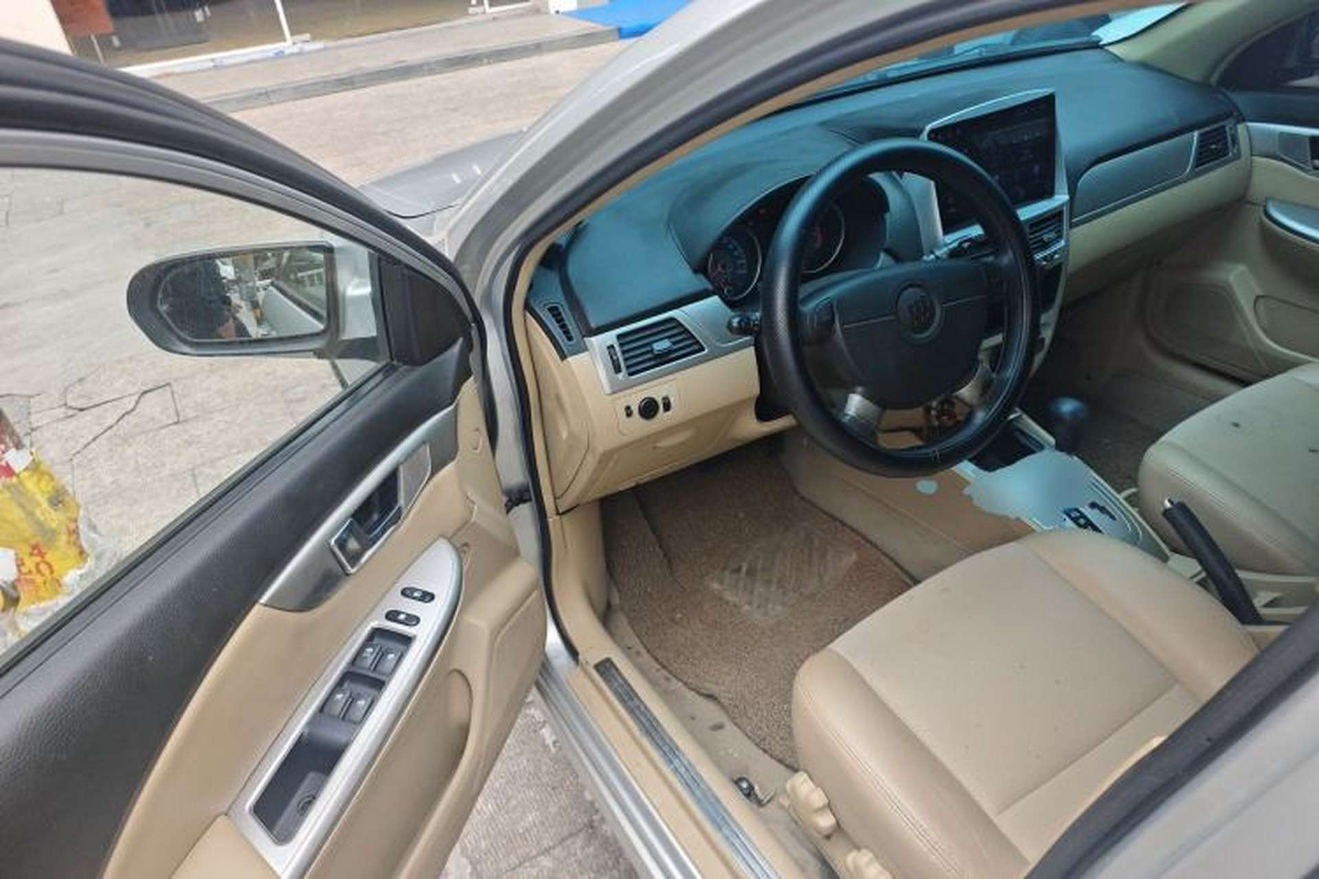 Used Buick Excelle 2011 1.6LX-AT Driver Seat