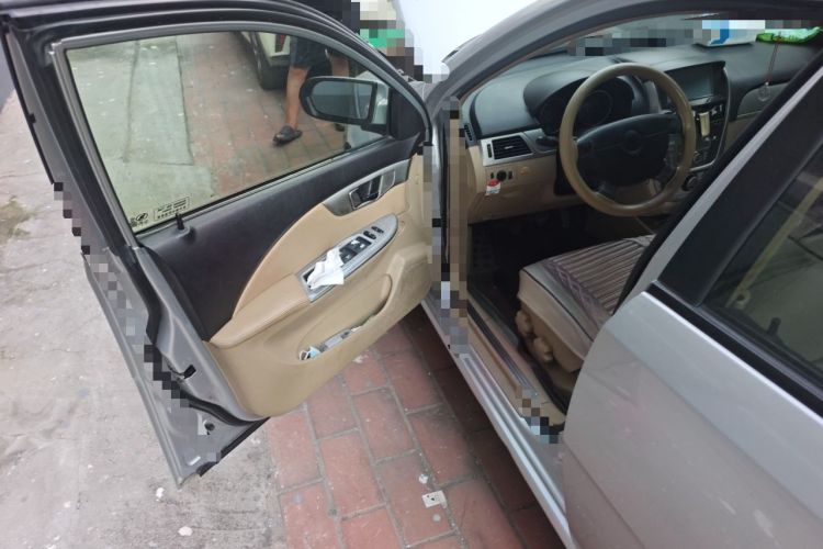 Used Buick Excelle 2011 1.6 LX-MT Driver Seat