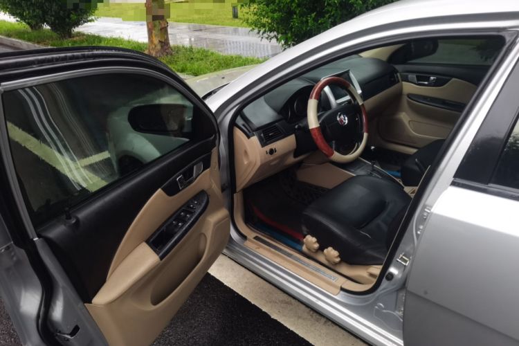 Used Buick Excelle 2011 1.6LX-AT Driver Seat