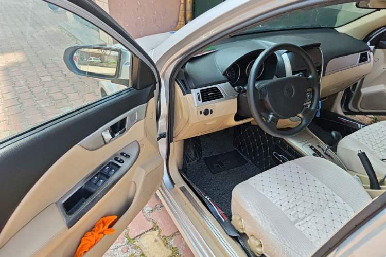 Used Buick Excelle 2011 1.6LX-AT Driver Seat