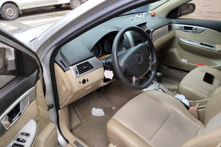 Used Buick Excelle 2011 1.6LX-AT Driver Seat