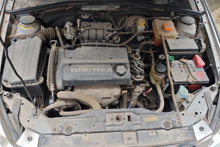 Used Buick Excelle 2011 1.6LX-AT Engine Bay
