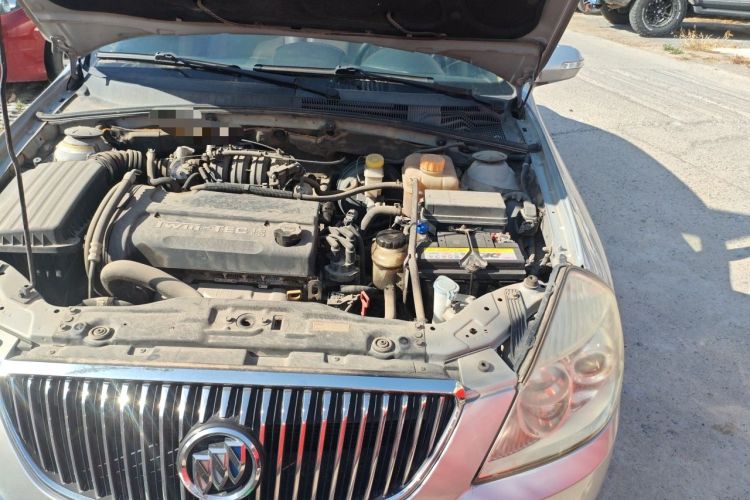 Used Buick Excelle 2011 1.6 LE-AT Engine Bay Left