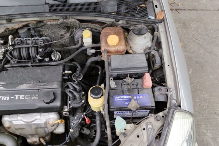 Used Buick Excelle 2011 1.6LX-AT Engine Bay Left