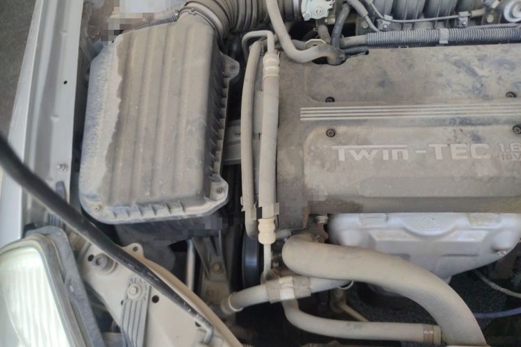 Used Buick Excelle 2011 1.6LX-AT Engine Bay Right