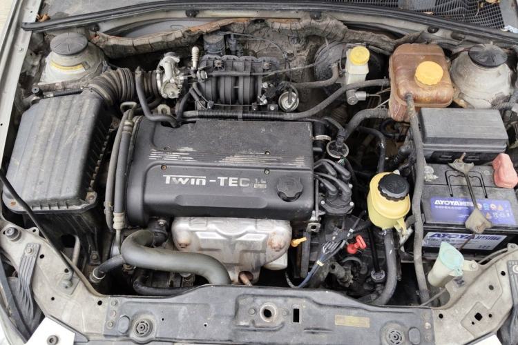 Used Buick Excelle 2011 1.6LX-AT Engine Bay