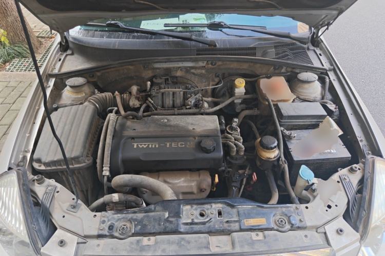 Used Buick Excelle 2011 1.6LX-AT Engine Bay