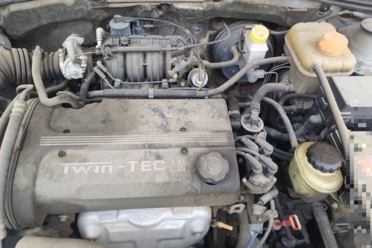 Used Buick Excelle 2011 1.6LX-AT Engine Bay