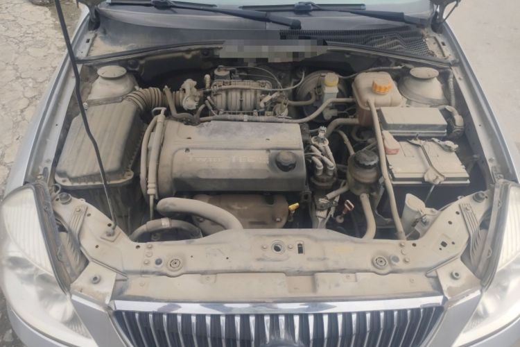 Used Buick Excelle 2011 1.6LX-AT Engine Bay