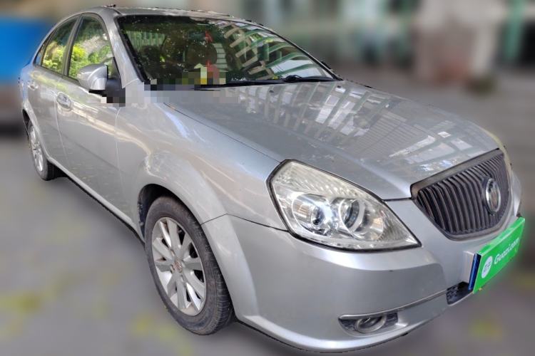 Used Buick Excelle 2011 1.6LX-AT Front Right 45 Deg