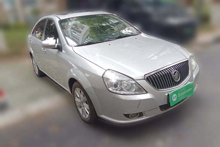 Used Buick Excelle 2011 1.6 LE-AT Front Right 45 Deg