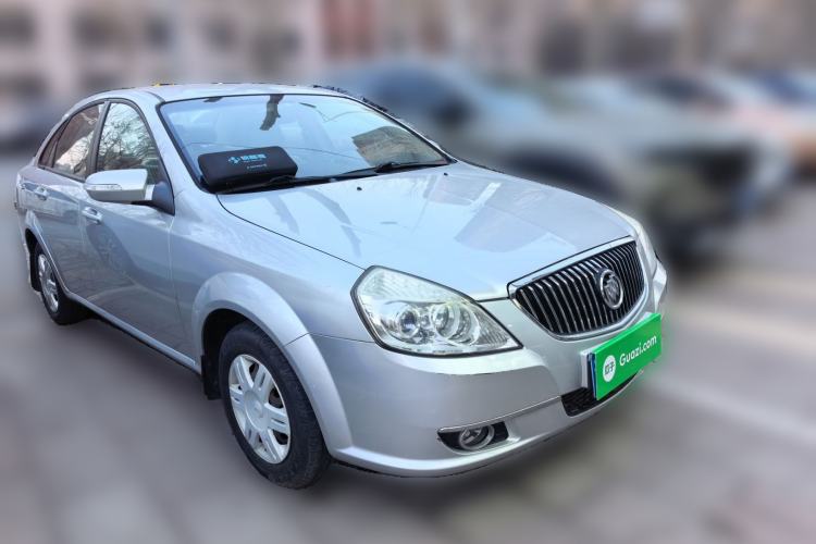 Used Buick Excelle 2011 1.6LX-AT Front Right 45 Deg