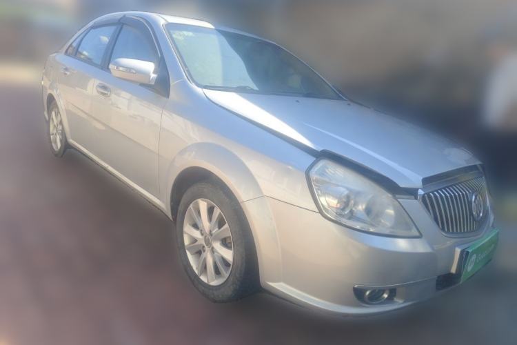 Used Buick Excelle 2011 1.6 LE-MT Front Right 45 Deg