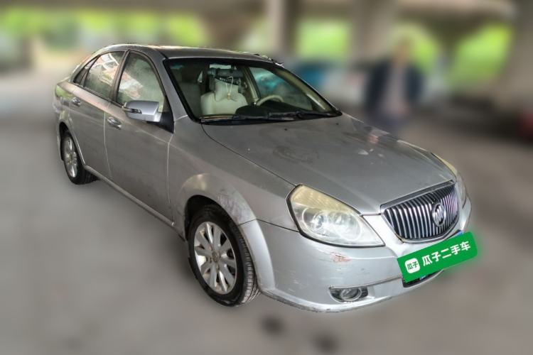 Used Buick Excelle 2011 1.6 LE-AT Front Right 45 Deg