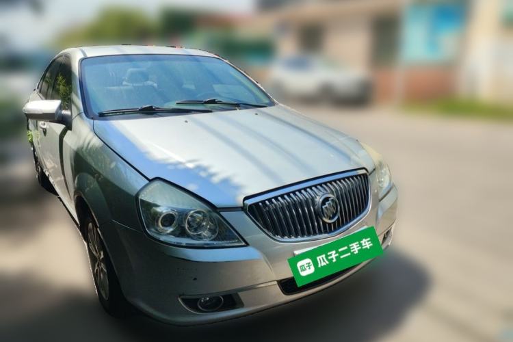 Used Buick Excelle 2011 1.6 LE-AT Front Right 45 Deg