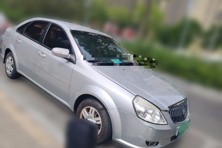 Used Buick Excelle 2011 1.6LX-AT Front Right 45 Deg