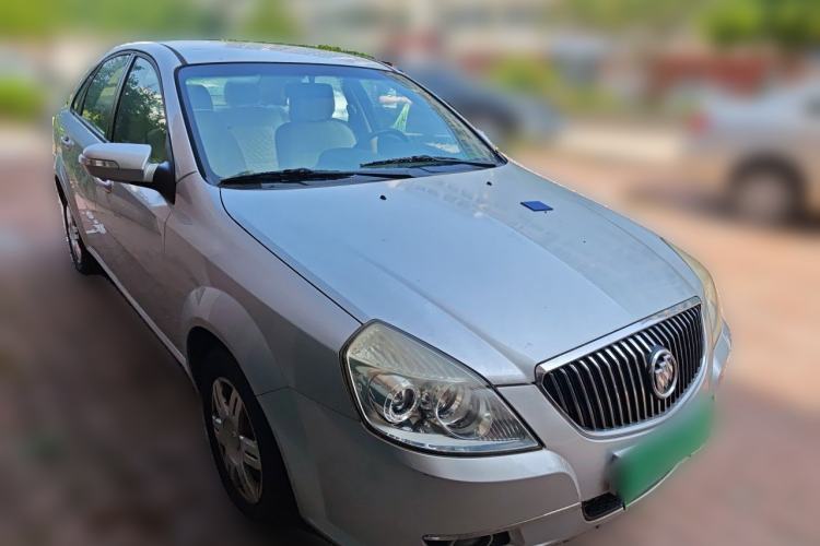 Used Buick Excelle 2011 1.6LX-AT Front Right 45 Deg