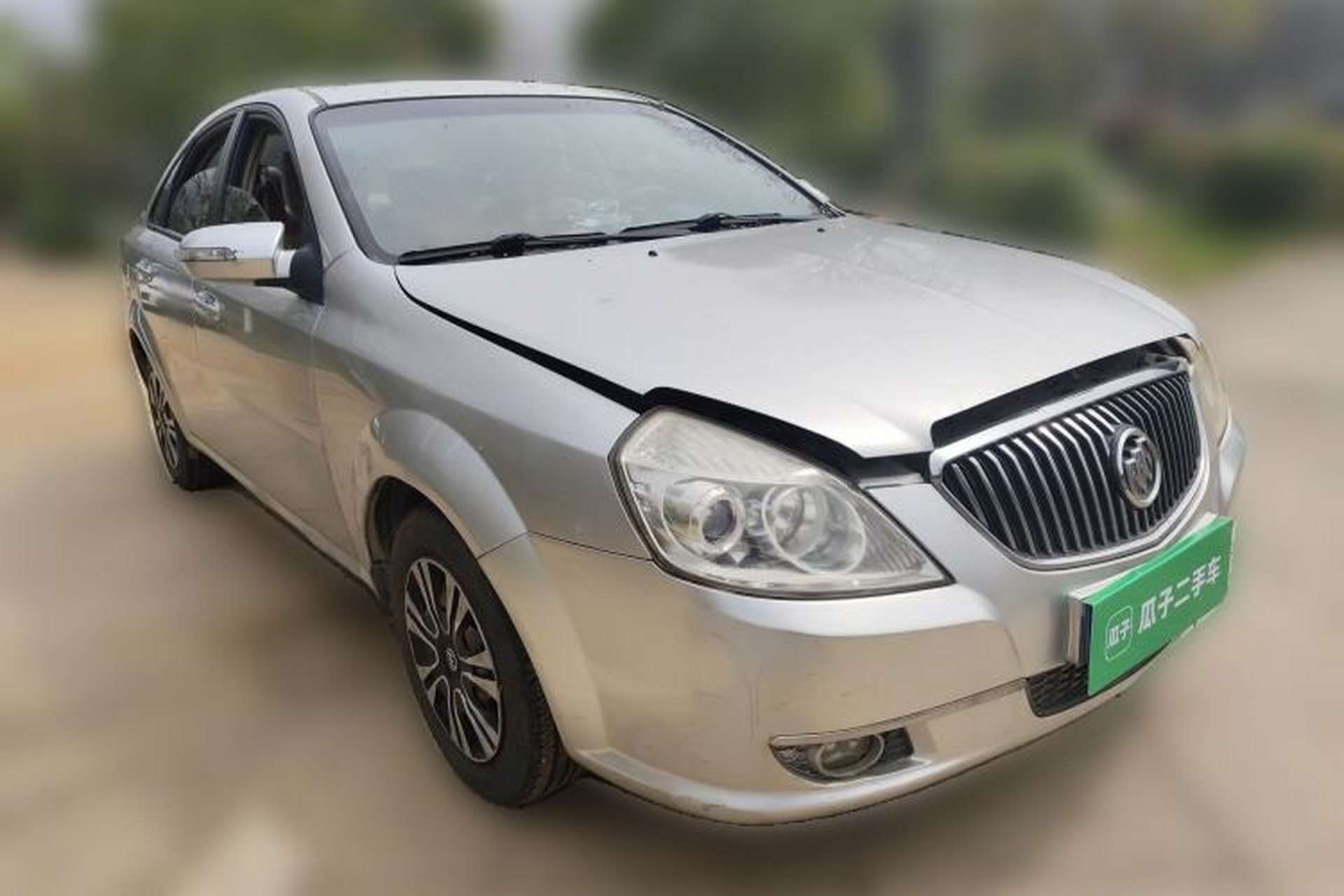 Used Buick Excelle 2011 1.6 LX-MT Front Right 45 Deg
