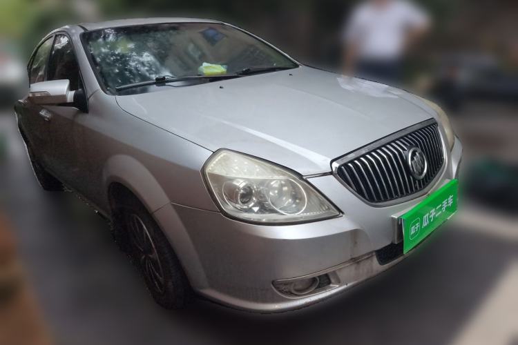 Used Buick Excelle 2011 1.6 LX-MT Front Right 45 Deg