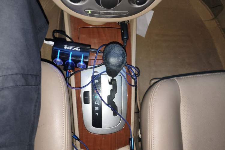 Used Buick Excelle 2011 1.6 LE-AT Gear Lever