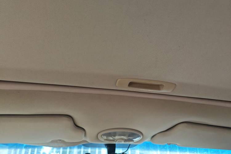 Used Buick Excelle 2011 1.6 LE-AT Headliner