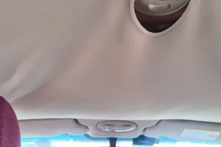 Used Buick Excelle 2011 1.6LX-AT Headliner