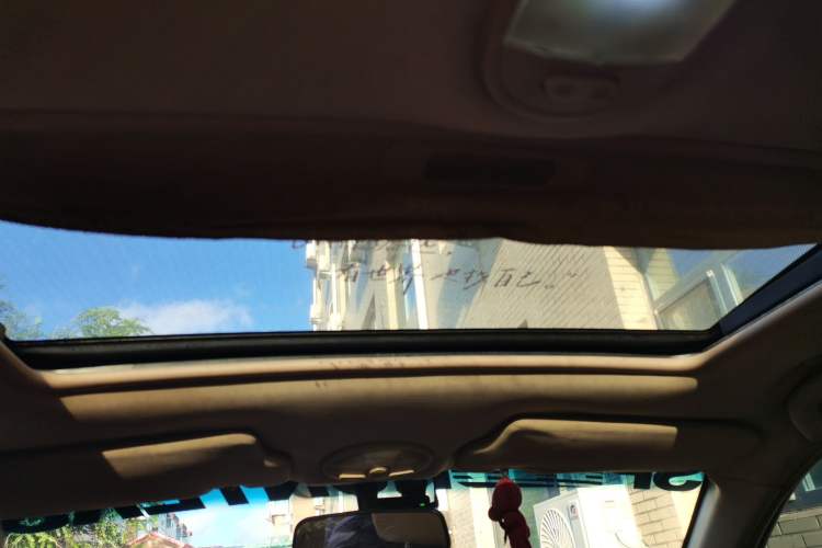 Used Buick Excelle 2011 1.6 LX-MT Headliner