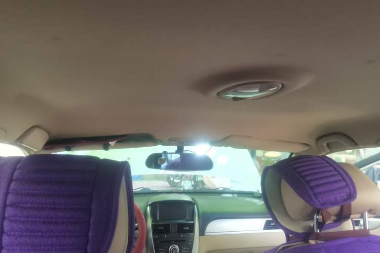 Used Buick Excelle 2011 1.6LX-AT Headliner