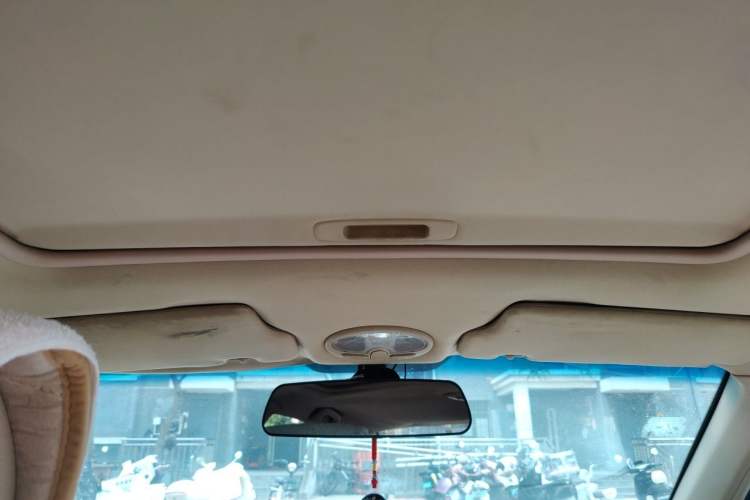 Used Buick Excelle 2011 1.6 LX-MT Headliner