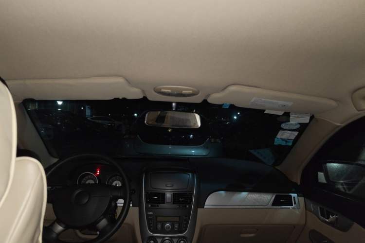Used Buick Excelle 2011 1.6LX-AT Headliner
