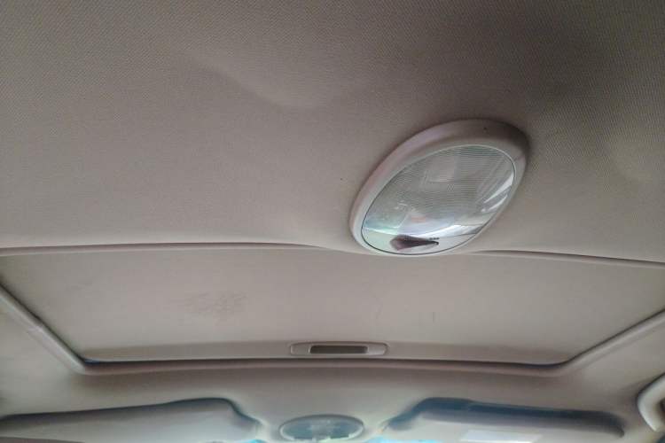 Used Buick Excelle 2011 1.6 LE-MT Headliner