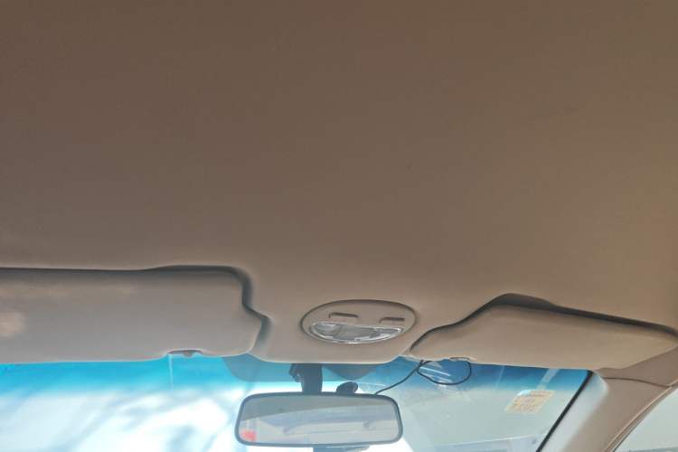 Used Buick Excelle 2011 1.6LX-AT Headliner