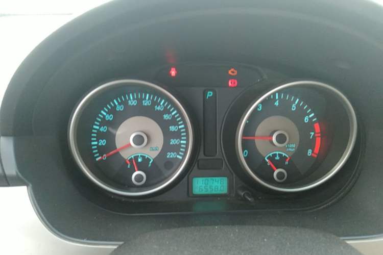 Used Buick Excelle 2011 1.6LX-AT Instrument Cluster