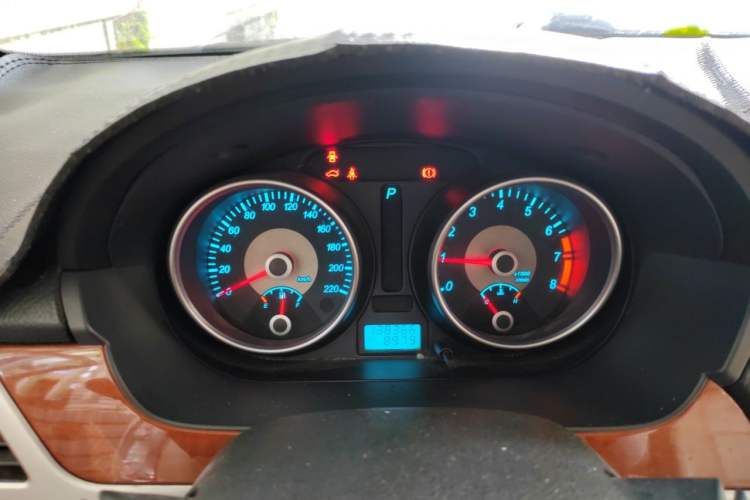 Used Buick Excelle 2011 1.6LX-AT Instrument Cluster