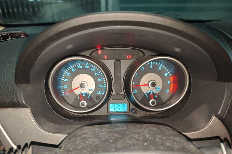 Used Buick Excelle 2011 1.6 LX-MT Instrument Cluster