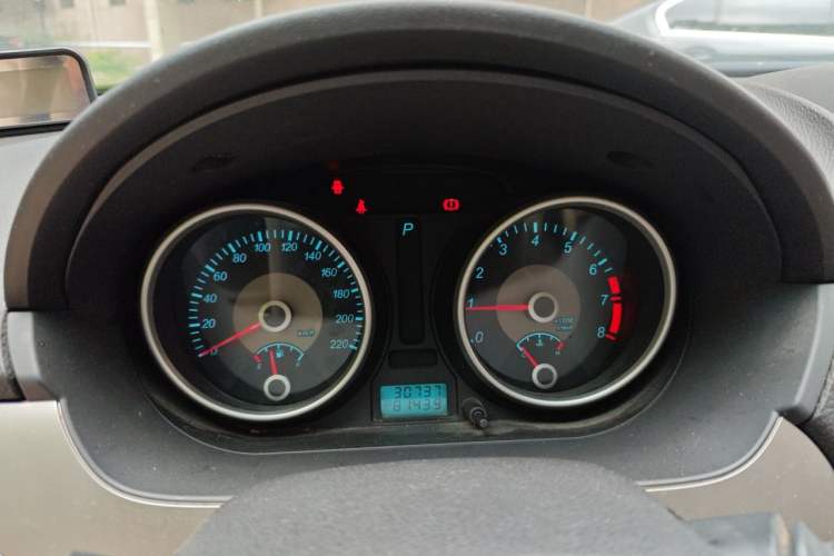 Used Buick Excelle 2011 1.6LX-AT Instrument Cluster