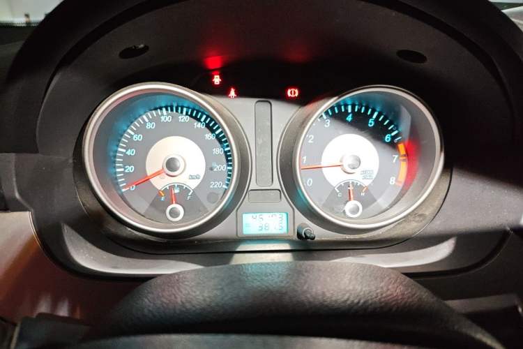 Used Buick Excelle 2011 1.6 LX-MT Instrument Cluster