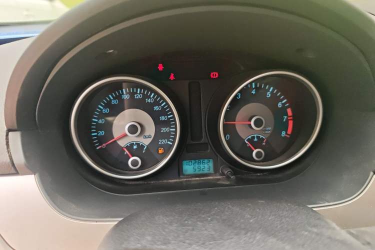 Used Buick Excelle 2011 1.6 LX-MT Instrument Cluster