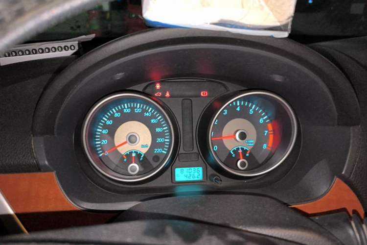Used Buick Excelle 2011 1.6 LE-MT Instrument Cluster