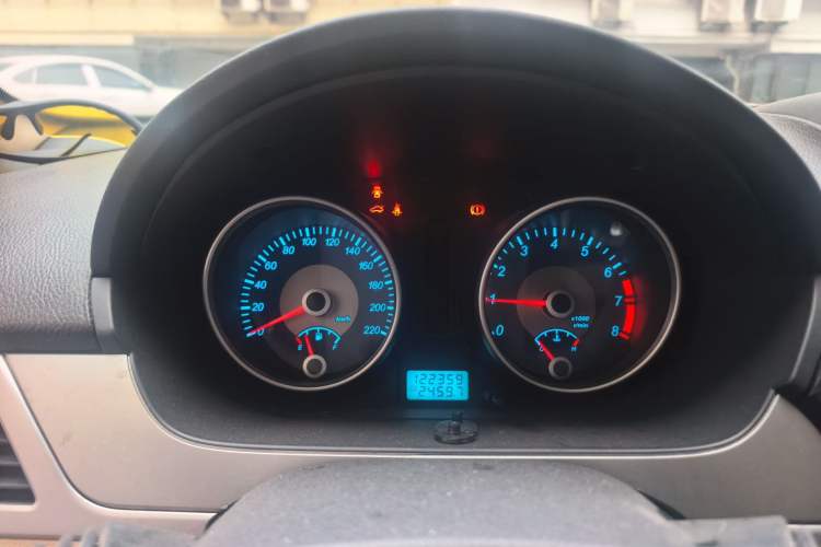 Used Buick Excelle 2011 1.6 LX-MT Instrument Cluster
