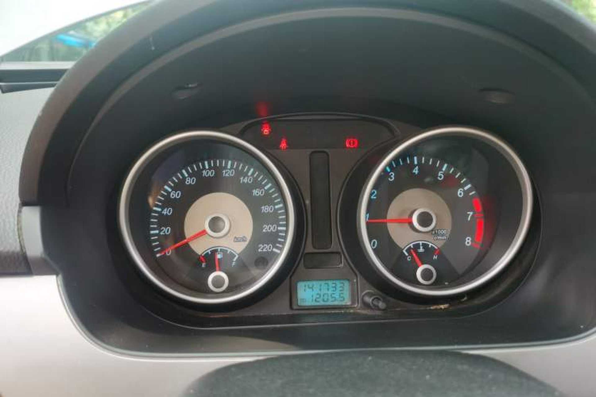 Used Buick Excelle 2011 1.6 LX-MT Instrument Cluster
