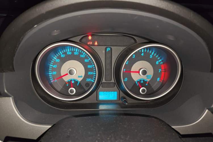Used Buick Excelle 2011 1.6LX-AT Instrument Cluster