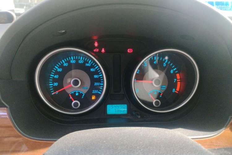 Used Buick Excelle 2011 1.6 LE-MT Instrument Cluster