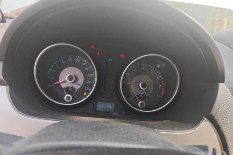 Used Buick Excelle 2011 1.6LX-AT Instrument Cluster